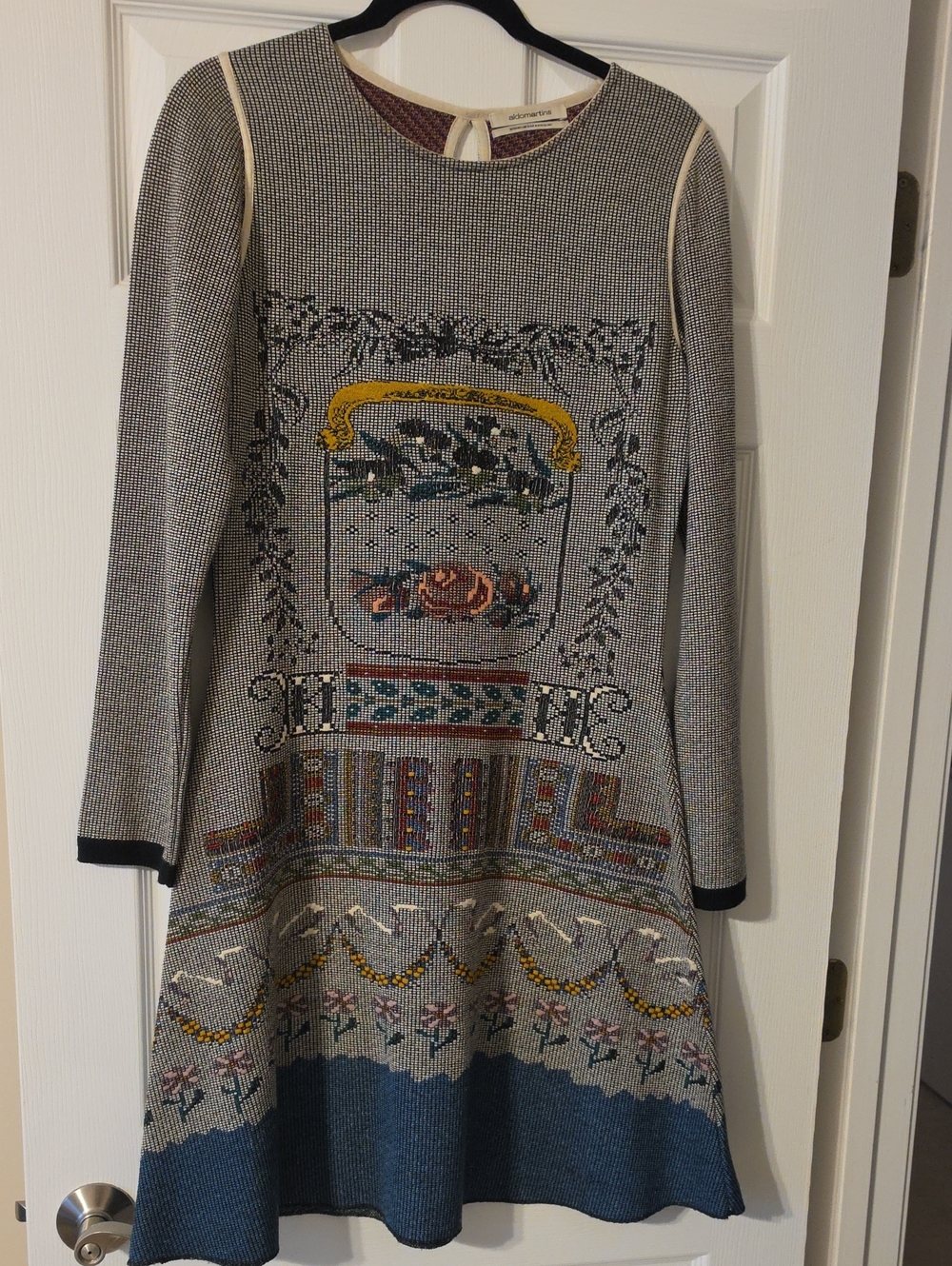 AldoMartins Multicolor Dress Crewneck with Cream Trim Size S New Witjout Tags